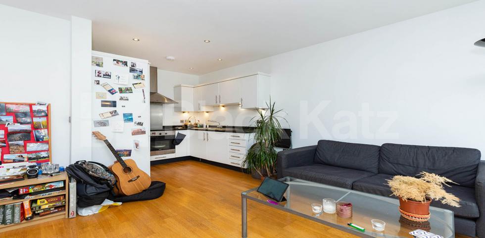 			New Instruction, 1 Bedroom, 1 bath, 1 reception Apartment			 Hamond Square, Hoxton